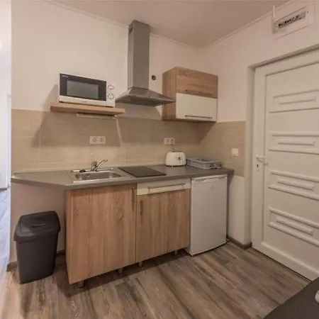 Kikoeto Anna 3* Balatonboglár